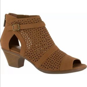 Woman’s Easy Street Open Toe Carrigan Bootie